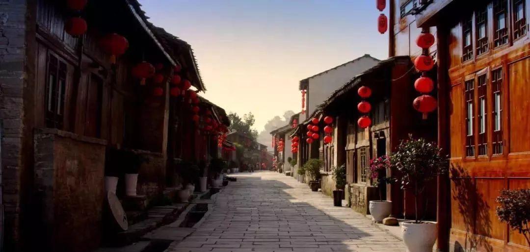 再婚的人应该爱对方的孩子吗游戏画面