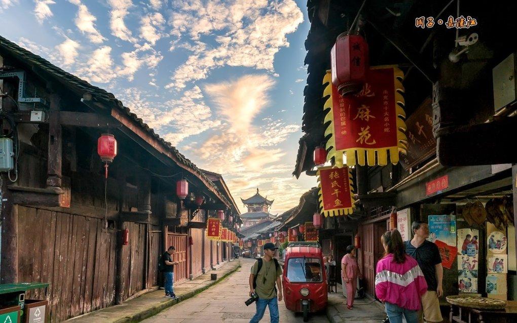 中国移动发布2023年年度综合手机评测报告：荣耀夺得第一